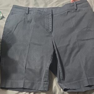 Talbots Women's Black Bermuda Shorts